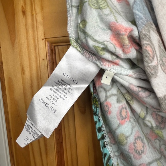 Gucci x Unskilled Worker “The Stein Sisters” Graphic T-Shirt White Size L - Picture 6 of 6